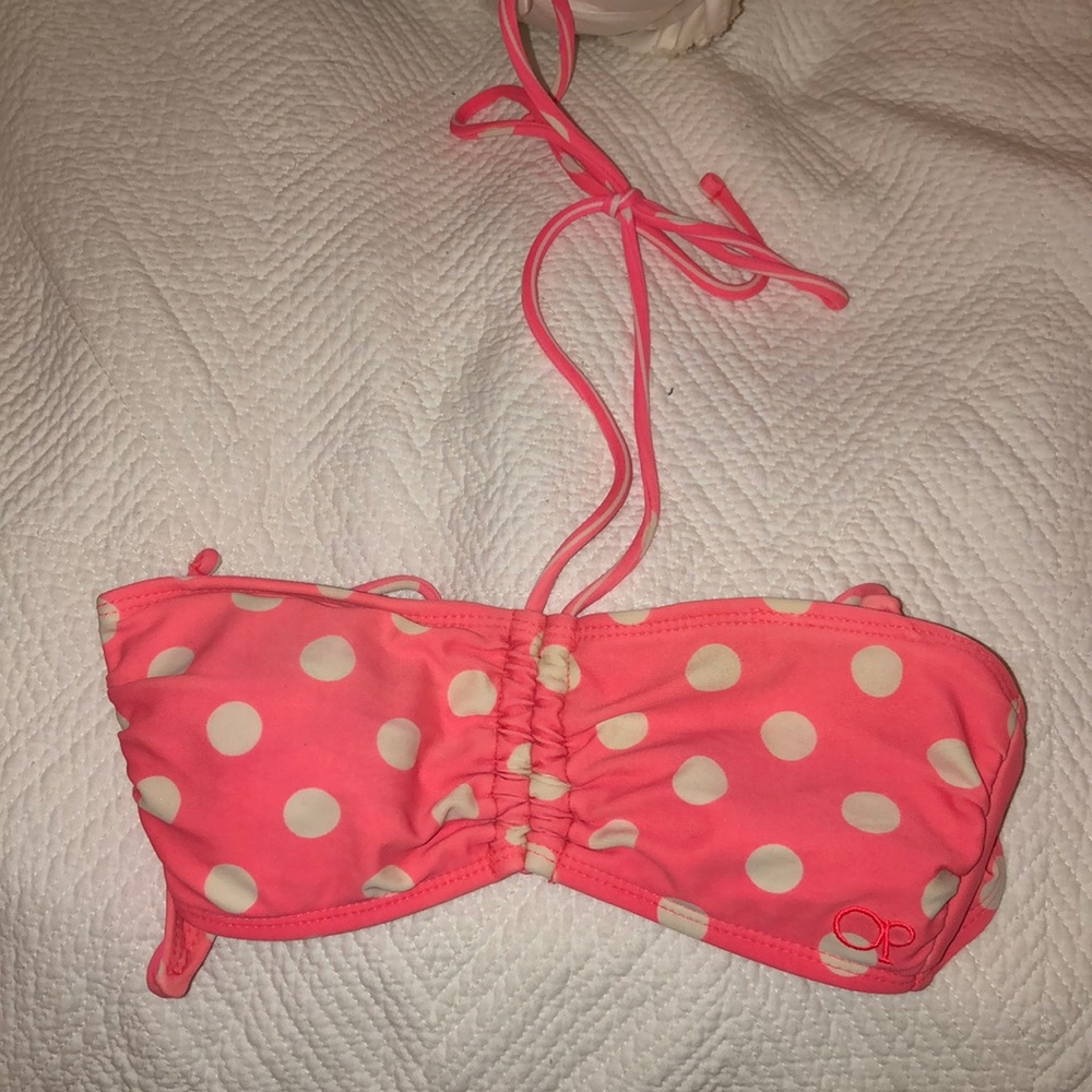 swim top
